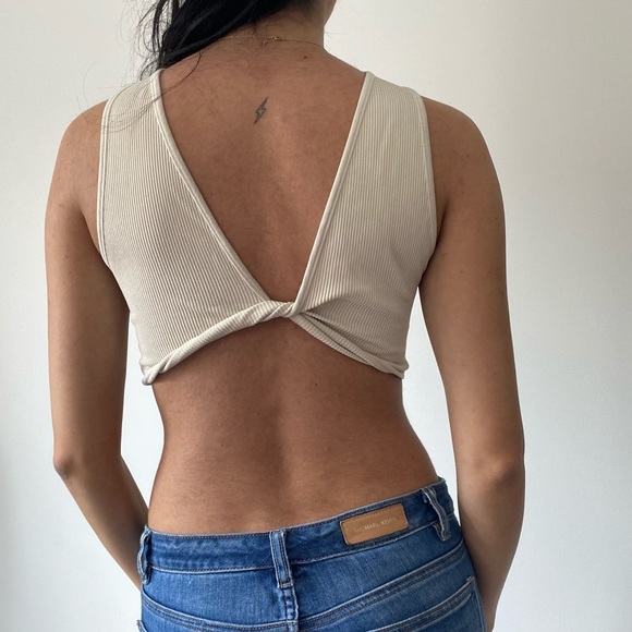 GREY SEAMLESS TWIST FRONT TOP / SIZE S - Picture 4 of 5